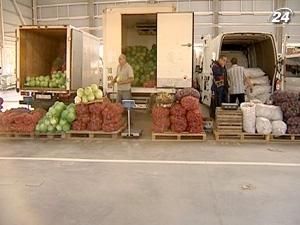 Рынок "Столичный" может превратиться из оптового в обычный Рынок "Столичный" может превратиться из оптового в обычный