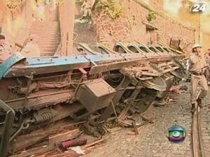 У Бразилії зійшов з рейок екскурсійний трамвай У Бразилії зійшов з рейок екскурсійний трамвай