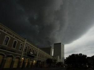 У США підраховують збитки, які завдав ураган "Айрін" У США підраховують збитки, які завдав ураган "Айрін"