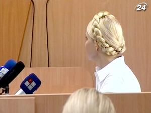 Тимошенко хочет, чтобы ее обследовали зарубежные врачи