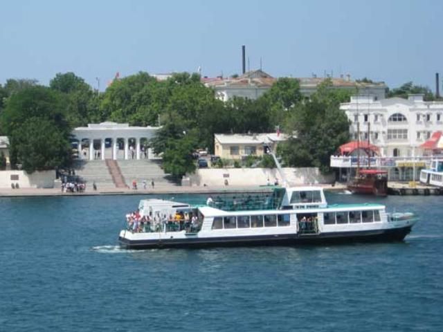 Завод Порошенко будет собирать катера для Севастополя