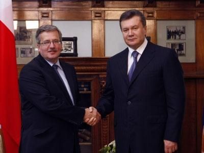 Янукович завтра посетит Польшу