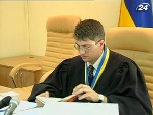Адвокати Тимошенко кажуть, що з матеріалів зникли 213 сторінок