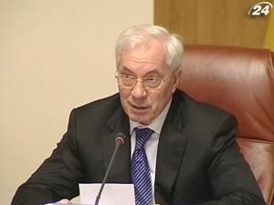 Азаров: Без знижки на російський газ Україні буде важко Азаров: Без знижки на російський газ Україні буде важко