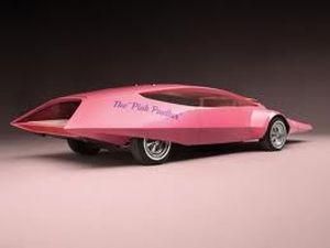 Автомобиль "Розовая Пантера" продают на аукционе