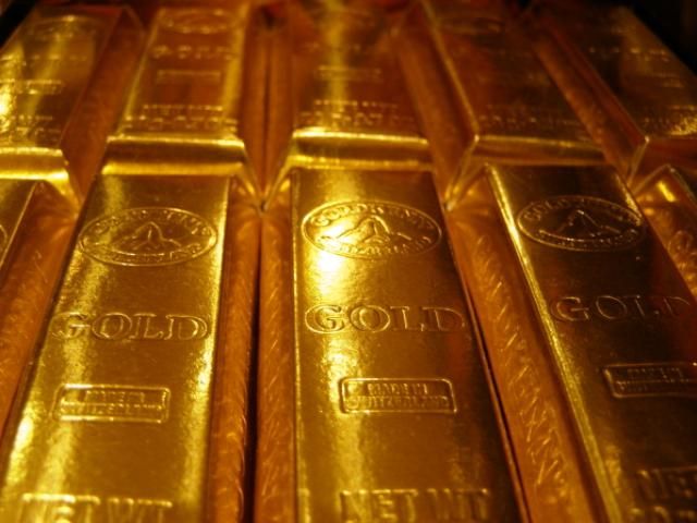 Золото возобновило рост Золото возобновило рост