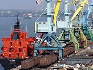 Евросоюз готов отменить санкции против портов Ливии Евросоюз готов отменить санкции против портов Ливии