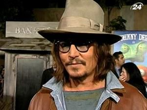 Продюсерскому проекту Джонни Деппа нашли сценариста Продюсерскому проекту Джонни Деппа нашли сценариста