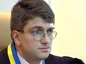 Кірєєв пішов думати про зміну запобіжного заходу для Тимошенко