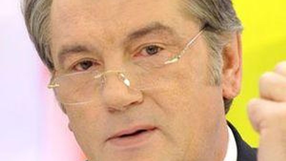 Виктор Ющенко с семьей съезжает с государственной дачи Виктор Ющенко с семьей съезжает с государственной дачи