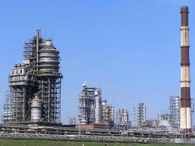 Переработка нефти в Украине сократилась на 44%