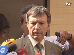 Печерський райсуд розглядає клопотання захисту Тимошенко Печерський райсуд розглядає клопотання захисту Тимошенко