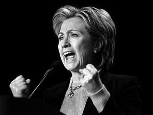 Клінтон закликає посилити санкції проти Сирії Клінтон закликає посилити санкції проти Сирії