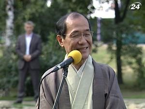 В честь 40 лет дружбы с Киото в Киеве заложили аллею сакур В честь 40 лет дружбы с Киото в Киеве заложили аллею сакур