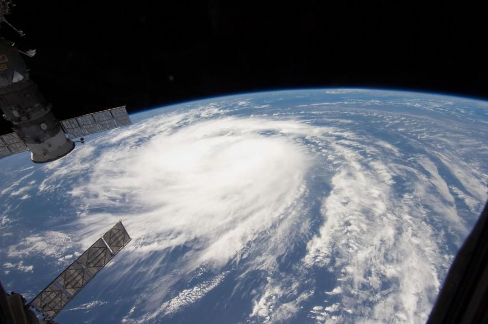 Тропический шторм "Катя" вновь перерос в ураган
