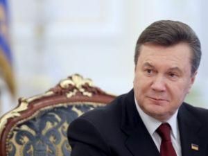 Президент хоче залишити українців без зайвих клопотів