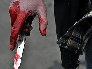 Співробітники ДАІ на трасі затримали вбивцю з ножем Співробітники ДАІ на трасі затримали вбивцю з ножем