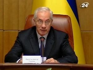 Азаров завтра відвідає Сумщину