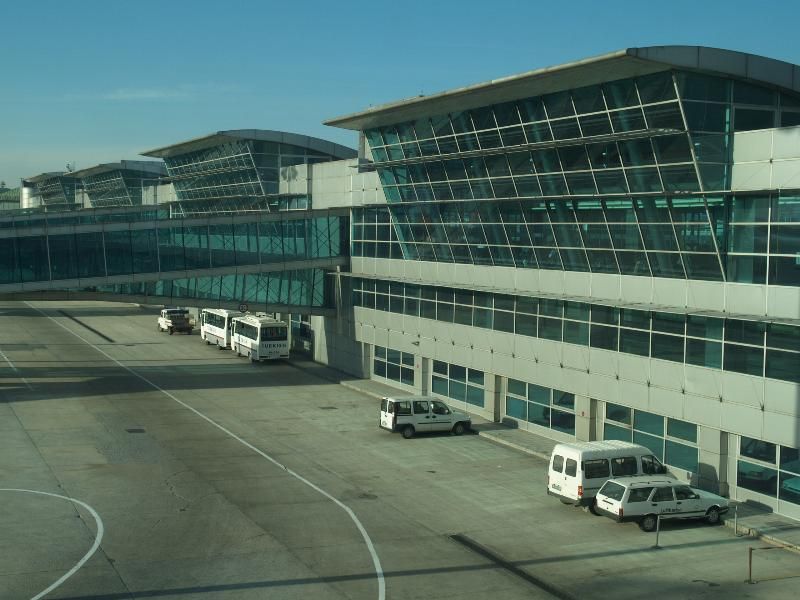 В Стамбуле из-за угрозы взрыва приземлился самолет В Стамбуле из-за угрозы взрыва приземлился самолет