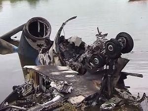 Водолазы нашли "черный ящик" Як-42 Водолазы нашли "черный ящик" Як-42