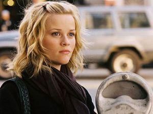 "Блондинку в законі" збила машина на пішохідному переході "Блондинку в законі" збила машина на пішохідному переході