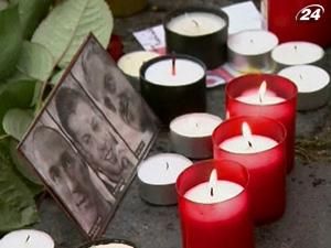 Розпочалася жалоба за жертвами катастрофи Як-42 Розпочалася жалоба за жертвами катастрофи Як-42