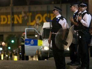 В Британии похоронили убитого полицейскими Марка Даггана 