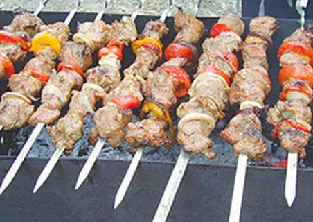 В Сумах состоялся чемпионат города по приготовлению шашлыка