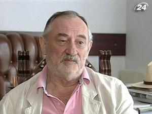 70-летний юбилей Богдан Ступка встретил в звании Героя Украины 70-летний юбилей Богдан Ступка встретил в звании Героя Украины