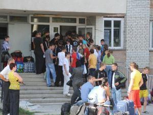 Минобразования разрешит студентам возвращаться ночью в общежития Минобразования разрешит студентам возвращаться ночью в общежития