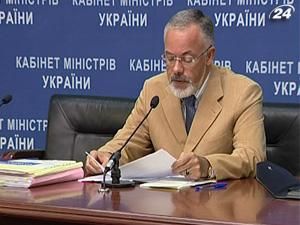 Табачник: Студентов будут пускать в общежития и после 23:00 Табачник: Студентов будут пускать в общежития и после 23:00