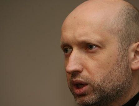 Соратники Тимошенко считают, что суд хочет "выиграть время" Соратники Тимошенко считают, что суд хочет "выиграть время"