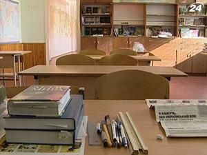 Спецпроект "Бездомный учитель". Учителя из-за отсутствия жилья вынуждены жить в школе Спецпроект "Бездомный учитель". Учителя из-за отсутствия жилья вынуждены жить в школе