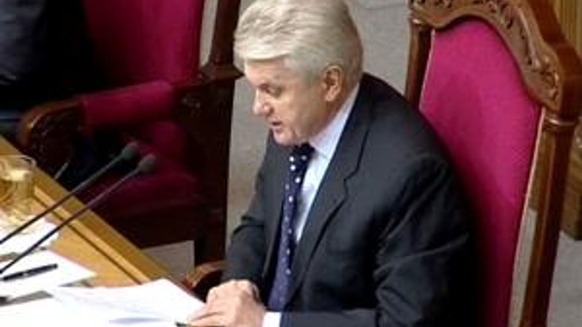 Опозиція ініціює відставку спікера Литвина Опозиція ініціює відставку спікера Литвина