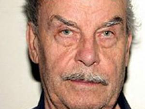 Германия: Следствие предъявило обвинение мужчине, который 30 лет насиловал собственную дочь