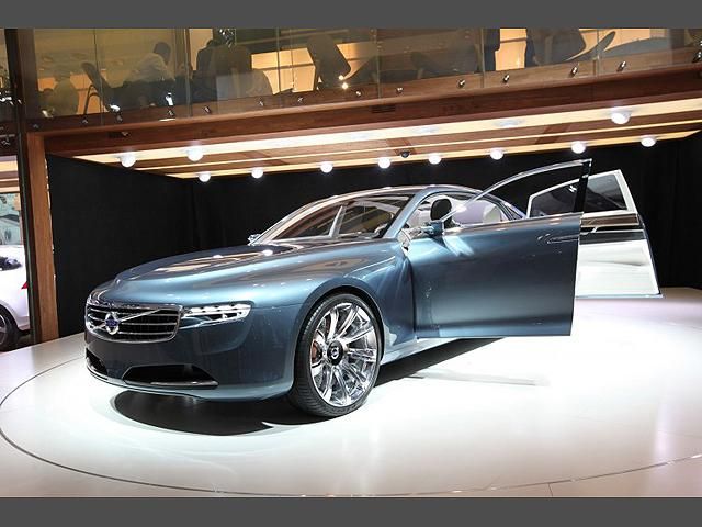 Volvo во Франкфурте представила концепт YOU Volvo во Франкфурте представила концепт YOU