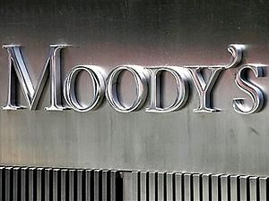 „Moody’s“ знизило рейтинги французьких банків