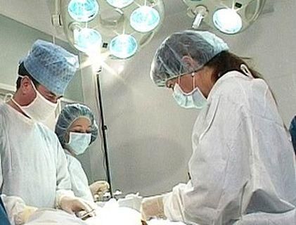 В Запорожье от пластики груди умерла женщина В Запорожье от пластики груди умерла женщина