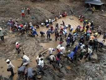 Сім осіб загинуло на золотодобувній шахті в Колумбії Сім осіб загинуло на золотодобувній шахті в Колумбії