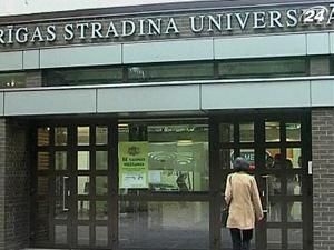 У Латвії відбуваються дострокові вибори до парламенту У Латвії відбуваються дострокові вибори до парламенту