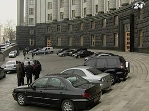 У Азарова придумали, как пустить туркменский газ в Украину У Азарова придумали, как пустить туркменский газ в Украину