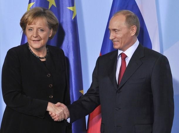 Путіна  та Меркель номінували на "китайську премію миру"