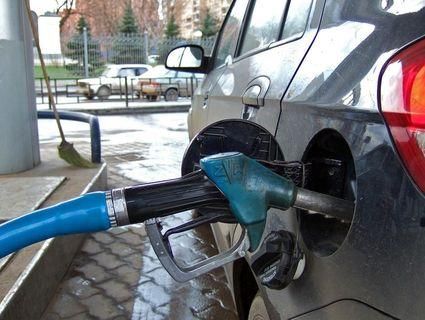 В Уряді планують збільшити імпорт пального у 2012 році В Уряді планують збільшити імпорт пального у 2012 році