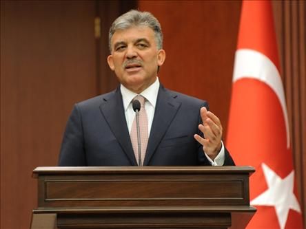 Выступление президента Турции в Берлине сорвали звонком о бомбе 