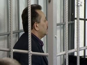 Суд продолжит зачитывать приговор судье Зварычу