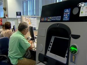 Кредитування зростає темпами менше 1% на місяць Кредитування зростає темпами менше 1% на місяць