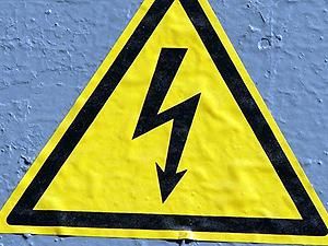 На Житомирщині від удару електрострумом загинув солдат строкової служби На Житомирщині від удару електрострумом загинув солдат строкової служби