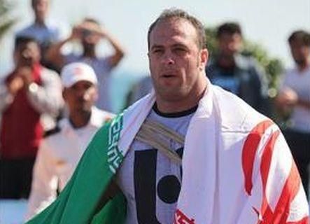 В Ірані стратили вбивцю найсильнішої людини країни В Ірані стратили вбивцю найсильнішої людини країни