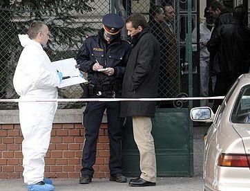 У Відні шукають снайпера, який поранив уже 17 осіб У Відні шукають снайпера, який поранив уже 17 осіб