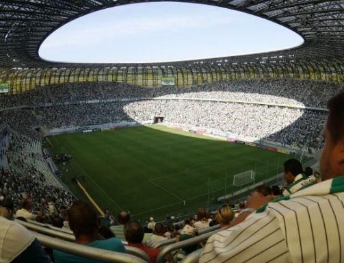 В Польше на матчах Евро-2012 хулиганов будут судить сразу на стадионе В Польше на матчах Евро-2012 хулиганов будут судить сразу на стадионе